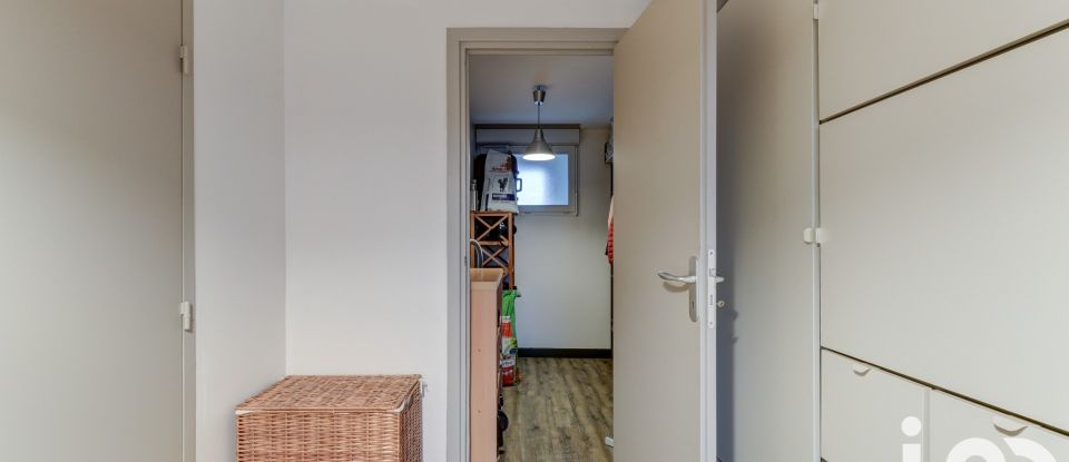 Appartement 3 pièces de 61 m² à Lyon (69008)