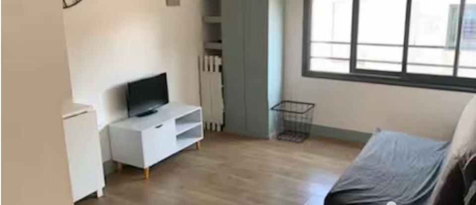 Duplex 5 rooms of 125 m² in La Rochelle (17000)