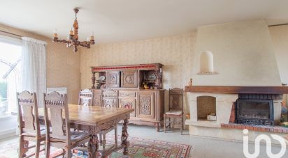 House 7 rooms of 125 m² in Maintenon (28130)