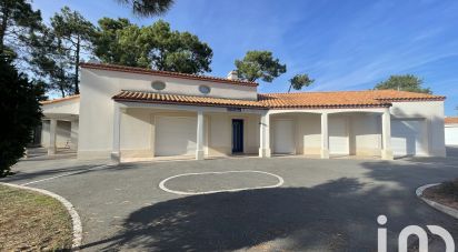 Maison traditionnelle 11 pièces de 176 m² à La Tranche-sur-Mer (85360)