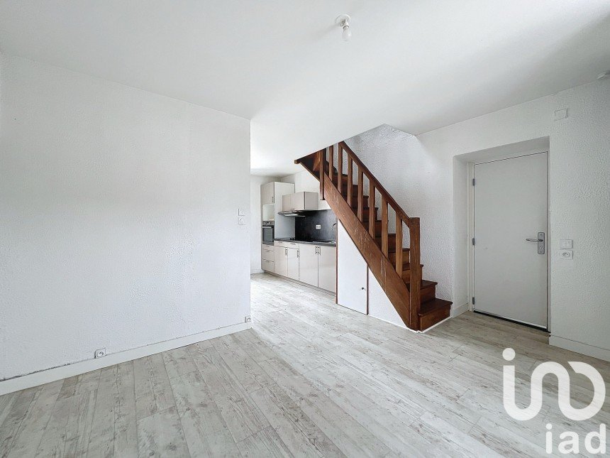 Duplex 2 pièces de 27 m² à Vert-le-Petit (91710)