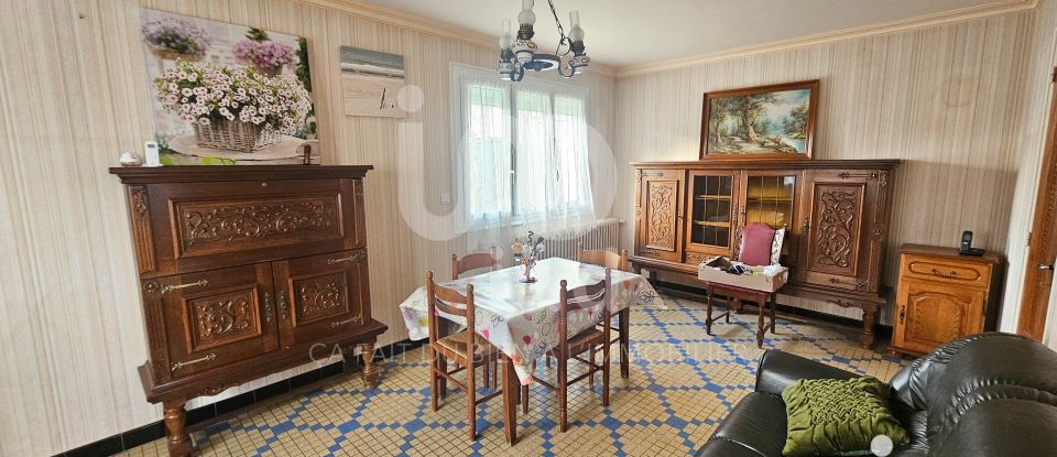 Traditional house 6 rooms of 120 m² in Hémonstoir (22600)