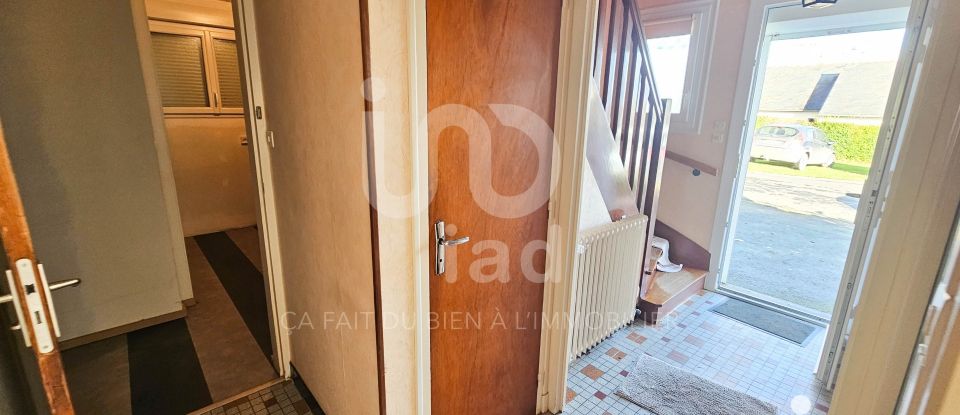 Traditional house 6 rooms of 120 m² in Hémonstoir (22600)