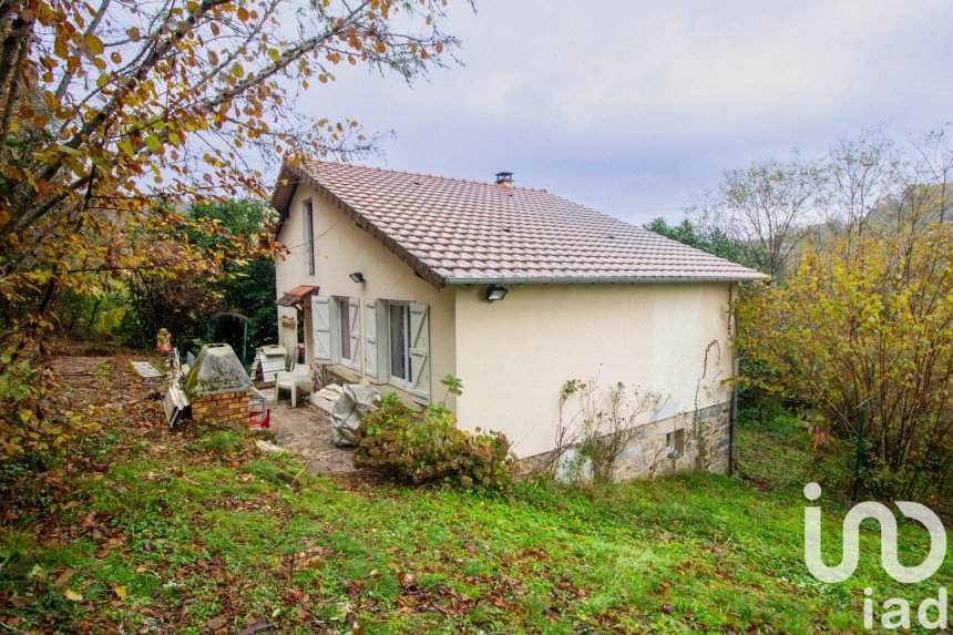 Traditional house 6 rooms of 80 m² in Laguenne (19150)