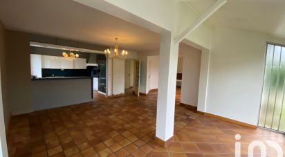 House 6 rooms of 155 m² in Cholet (49300)