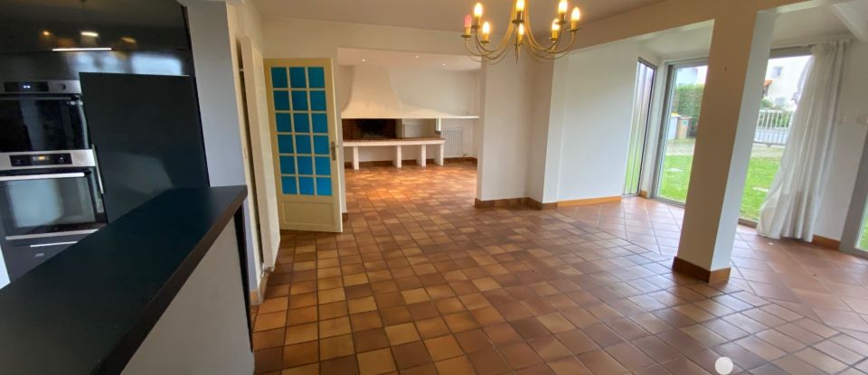 Maison 6 pièces de 155 m² à Cholet (49300)