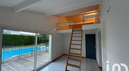 House 6 rooms of 155 m² in Cholet (49300)