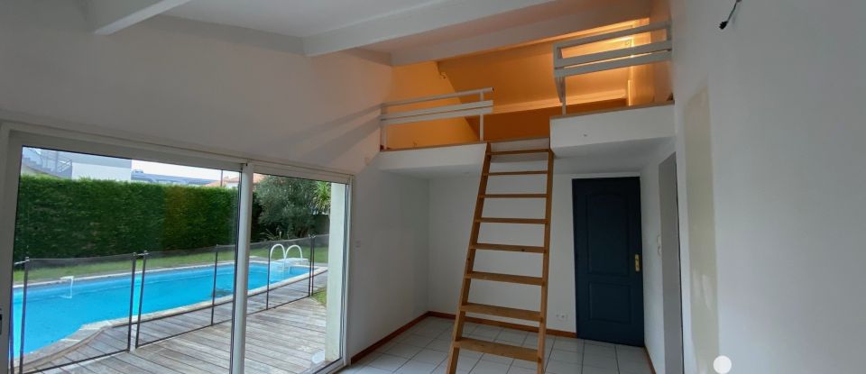 Maison 6 pièces de 155 m² à Cholet (49300)