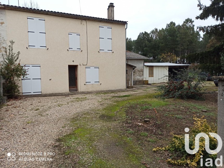 Maison 4 pièces de 150 m² à Lamothe-Landerron (33190)