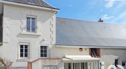 Mansion 6 rooms of 109 m² in Vineuil (41350)