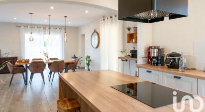 Maison 6 pièces de 185 m² à Le Beausset (83330)