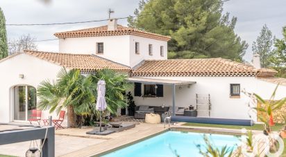 Maison traditionnelle 7 pièces de 186 m² à Le Castellet (83330)