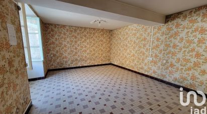 House 5 rooms of 110 m² in Le Puy-Notre-Dame (49260)