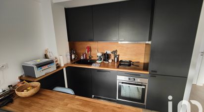 Appartement 3 pièces de 47 m² à Montreuil (93100)