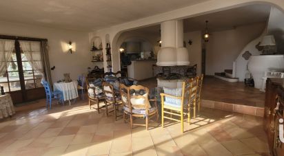 Pavilion 4 rooms of 190 m² in La Roquette-sur-Var (06670)