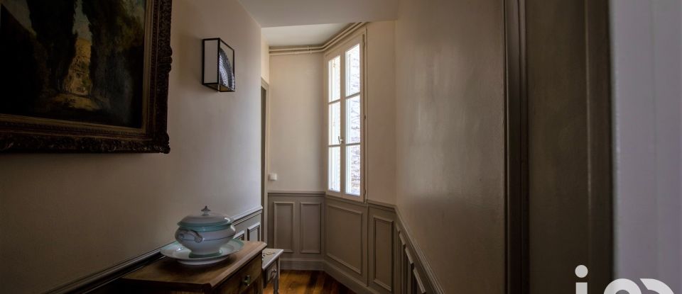 Appartement 5 pièces de 113 m² à Fontainebleau (77300)