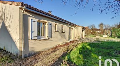 Traditional house 4 rooms of 96 m² in Roches-Prémarie-Andillé (86340)