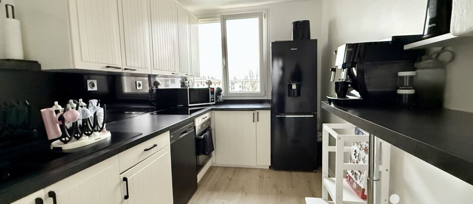 Apartment 4 rooms of 66 m² in Le Havre (76620)