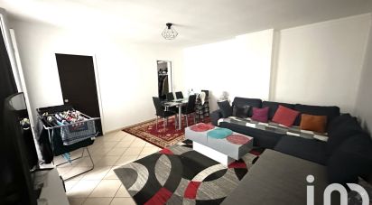 Apartment 2 rooms of 53 m² in Montlhéry (91310)