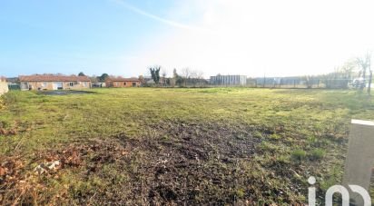 Land of 2,983 m² in Civaux (86320)