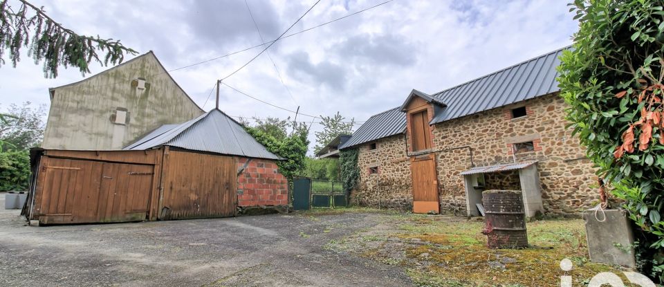 Farm 6 rooms of 132 m² in Laubrières (53540)