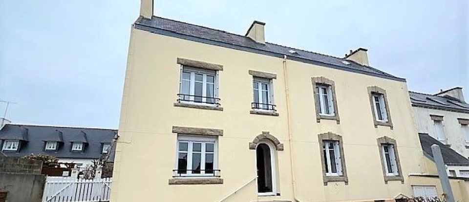 Maison 6 pièces de 125 m² à Plouhinec (29780)