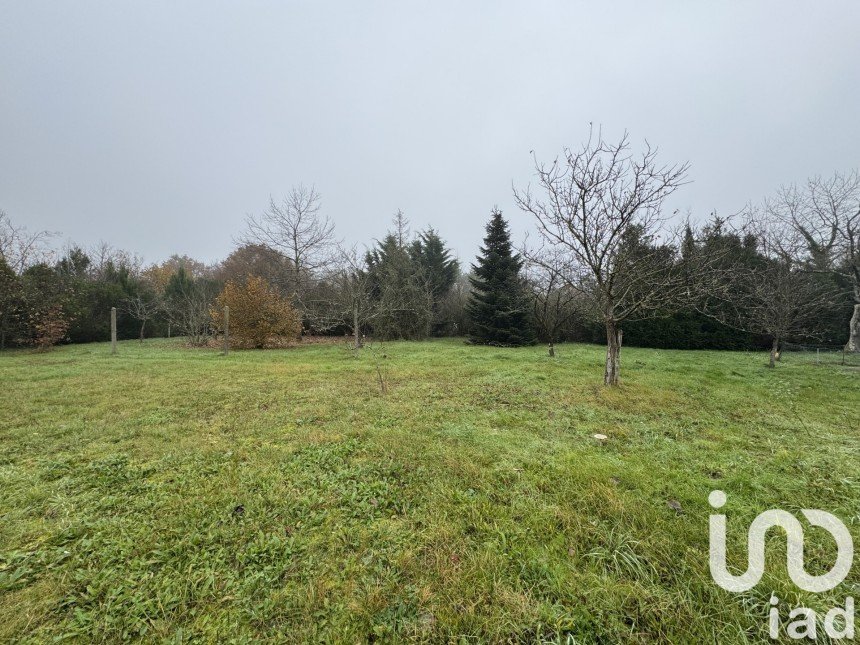 Terrain de 1 672 m² à Villefranche-sur-Cher (41200)