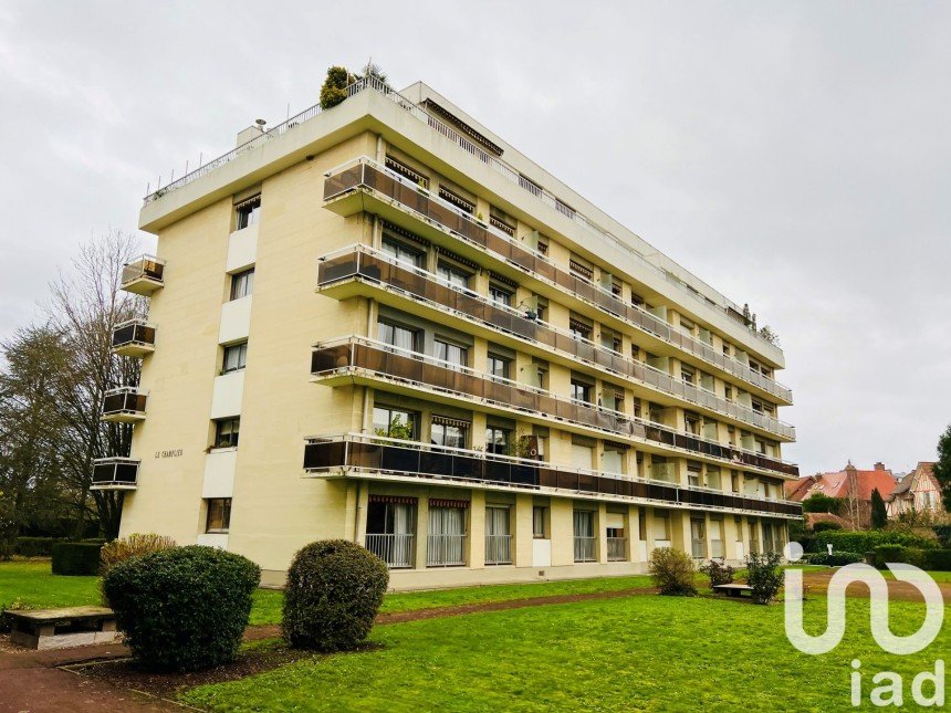 Apartment 4 rooms of 88 m² in Compiègne (60200)