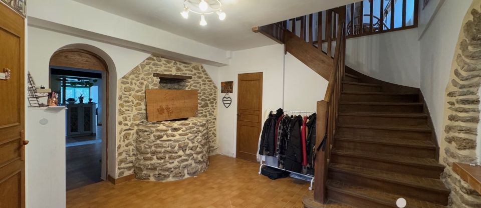 House 6 rooms of 280 m² in Bernay-Vilbert (77540)