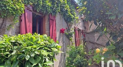 Village house 10 rooms of 200 m² in Franchesse (03160)