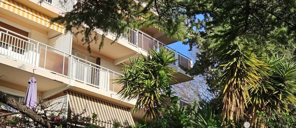 Apartment 3 rooms of 71 m² in Toulon (83200)