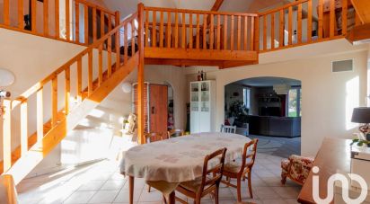 House 5 rooms of 150 m² in Houlbec-Cocherel (27120)