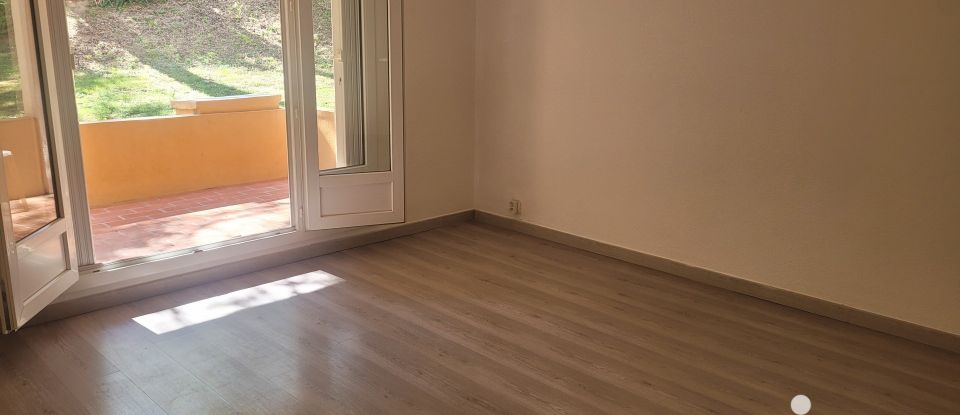 Apartment 2 rooms of 47 m² in Nîmes (30900)