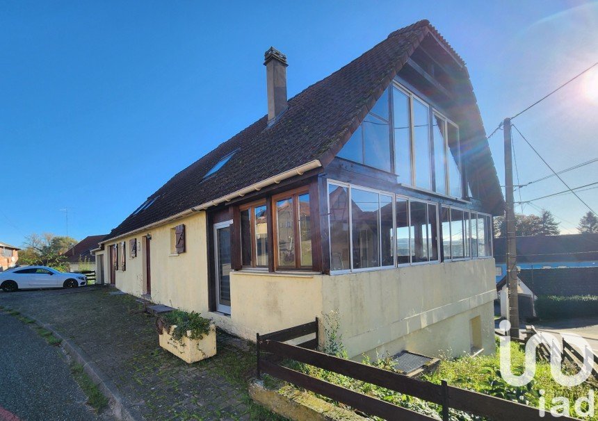 House 7 rooms of 252 m² in Niederstinzel (57930)