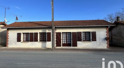 Maison 4 pièces de 93 m² à Roumazières-Loubert (16270)