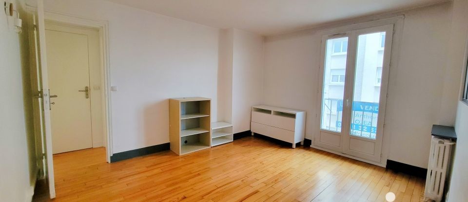 Apartment 3 rooms of 36 m² in Montreuil (93100)