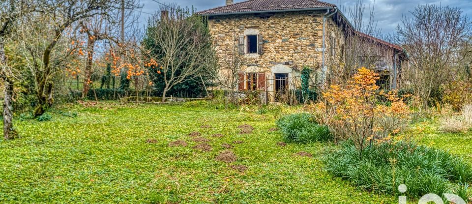 Country house 4 rooms of 101 m² in Saint-Sauveur (38160)