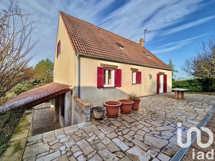 Maison 6 pièces de 152 m² à Pont-sur-Yonne (89140)