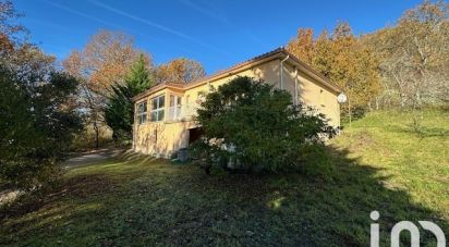 Maison 4 pièces de 137 m² à Saint-Jean-Lespinasse (46400)