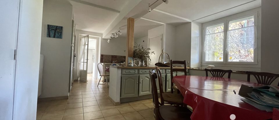 Traditional house 12 rooms of 430 m² in Villeneuve-Minervois (11160)