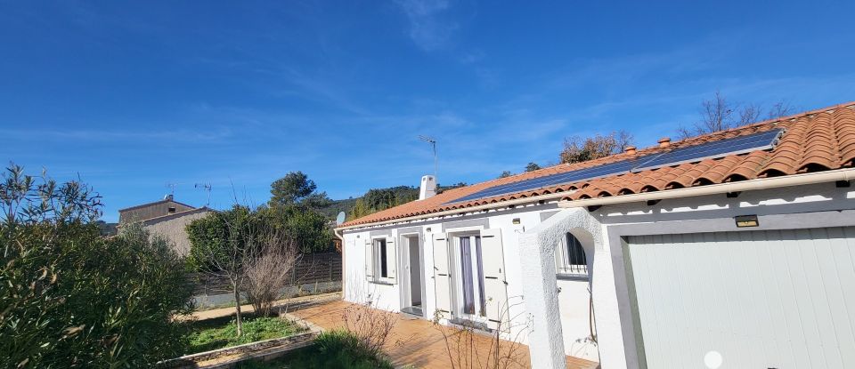 Traditional house 4 rooms of 110 m² in Saint-Maximin-la-Sainte-Baume (83470)