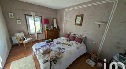 Mansion 7 rooms of 276 m² in Galgon (33133)