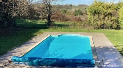 Traditional house 7 rooms of 254 m² in Chalais (16210)