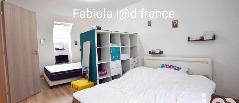 Maison 5 pièces de 120 m² à Oye-Plage (62215)