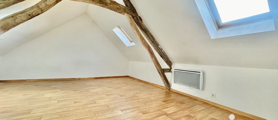 Maison traditionnelle 4 pièces de 83 m² à Vassens (02290)