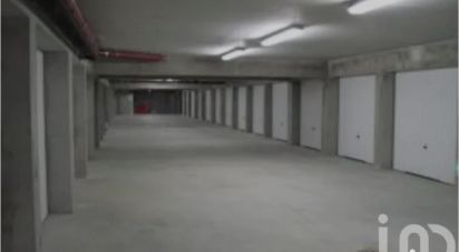 Parking of 26 m² in Vincennes (94300)