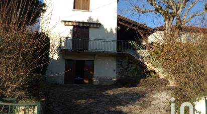 Maison 4 pièces de 107 m² à Boussac (46100)