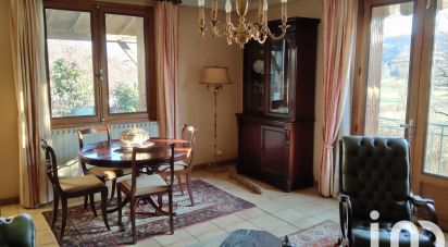 House 4 rooms of 107 m² in Boussac (46100)