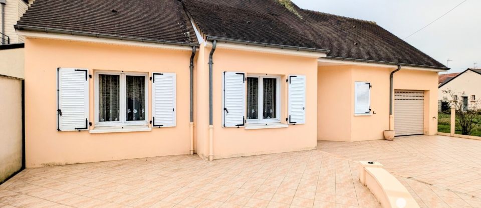 Maison traditionnelle 5 pièces de 89 m² à Le Mans (72100)