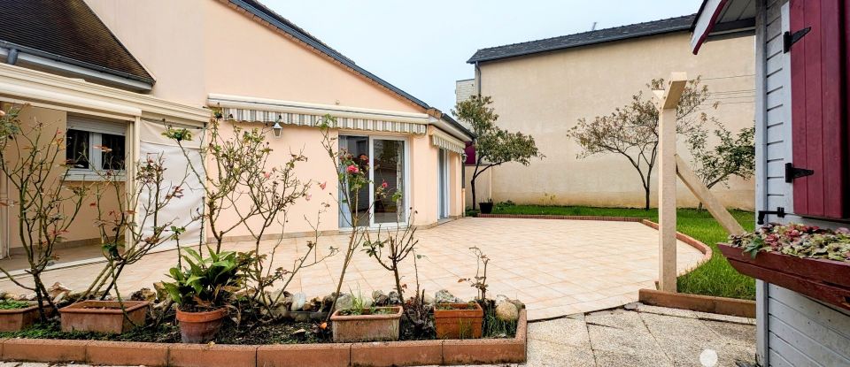 Maison traditionnelle 5 pièces de 89 m² à Le Mans (72100)